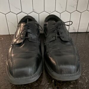 Rockport Classic Black Men's Dress Shoes, size 11